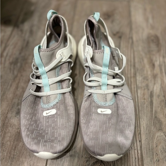 Nike Natural Motion Offset 6.0 / 2019 Woman’s Running Shoes size 8.5 - Picture 11 of 11